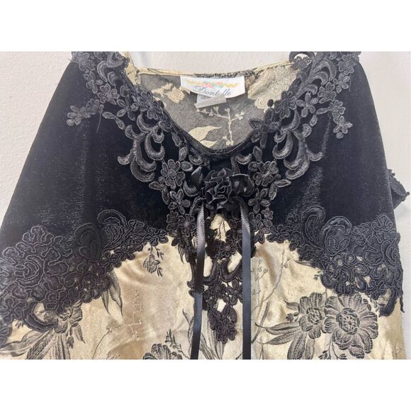 Dentelle Satin Babydoll Intimate Black and Gold Chemise Slip Dress - Picture 8 of 15